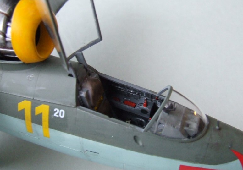 he162_12.jpg